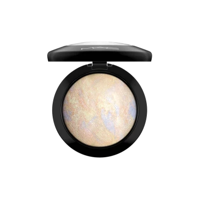 Kuva MAC Mineralize Skinfinish 10 g