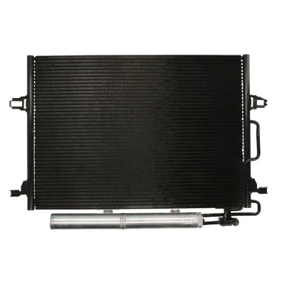 Kuva THERMOTEC KTT110142 Ilmastoinnin Lauhdutin ilman vedenerotinta 590 X 440 16 mm Alumiini MERCEDES BENZ: E sarja T modell, CLS Coupe
