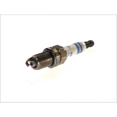Kuva BOSCH 0 242 240 654 Sytytystulppa M 14 x 1,25 SW: 16 VOLKSWAGEN: Passat B5 GP Variant, Golf 4, 4 HONDA: Accord 7 Limousine, CR V 3