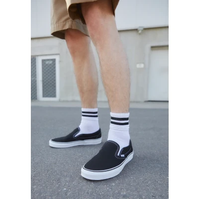 Kuva Vans Classic Slipon Loaferit/pistokkaat, Koko: 44.5, Black Tekstiili