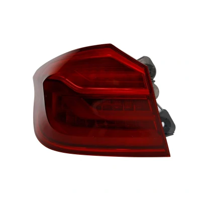 Kuva TYC 11 14674 00 9 Takavalot Vasen Uloin osa LED LEDillä
