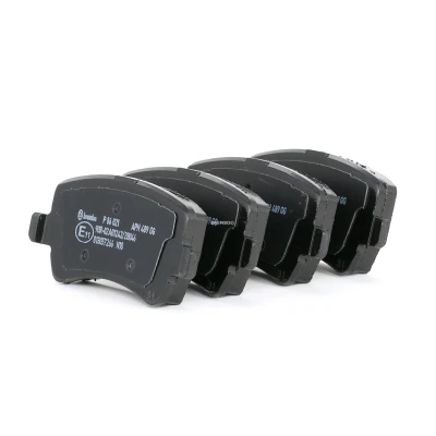 Kuva BREMBO P 86 021 Jarrupalat Ilman kulumisenilmaisinta Jarrusatulan ruuveilla Tarvikkeilla VOLVO: XC70 II Farmari, V60 I, V70 3