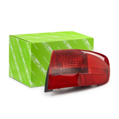Kuva VALEO 043326 Takavalot ORIGINAL PART Oikea Uloin osa polttimoilla Lampun kannalla AUDI: A6 C6 Avant, Allroad