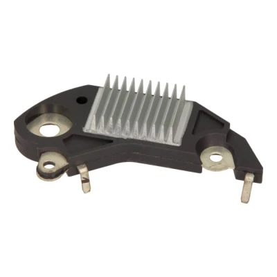Kuva MAXGEAR 10 0174 Laturin Jännitteensäädin 14V