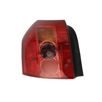 Kuva TYC 11 0764 01 2 Takavalot Vasen Ilman lampun kantaa TOYOTA: Corolla IX Hatchback