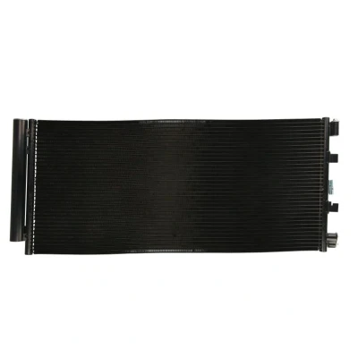 Kuva THERMOTEC KTT110417 Ilmastoinnin Lauhdutin Vedenerottimella 795 355 16 OPEL: Movano B Van, NISSAN: NV400 RENAULT: MASTER 3 Bus