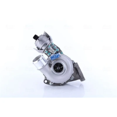 Kuva NISSENS 93428 Turboahdin Pakokaasuahdin Vesijäähdytteinen Pneumaattinen FORD: FOCUS 3, KUGA 1, MONDEO 4 Turnier