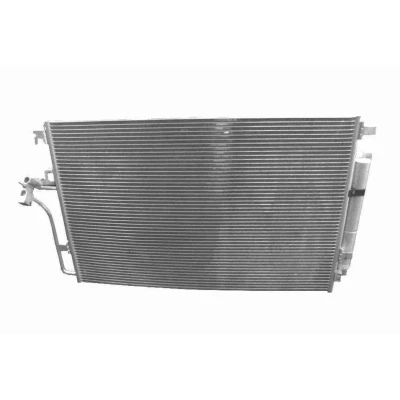 Kuva VEMO Original Quality V30 62 1039 Ilmastoinnin Lauhdutin Vedenerottimella 461 679 16 VOLKSWAGEN: Crafter 30 50 Van, 35 Bussi