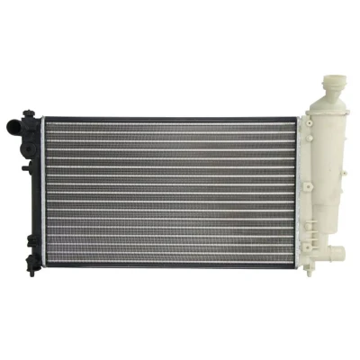 Kuva THERMOTEC D7P031TT Jäähdytin 530 322 22 Jäähdytysrivat mekaan. kiinnitetyt CITROËN: Saxo Hatchback, PEUGEOT: 106 II Hatchback