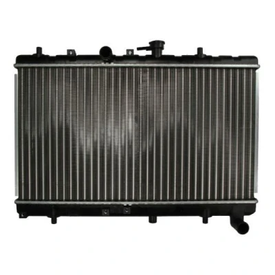 Kuva THERMOTEC D70311TT Jäähdytin ajoneuvoille ilmastointilaitteella tai ilman 645 350 23 Käsivaihteisto Jäähdytysrivat mekaan. kiinnitetyt