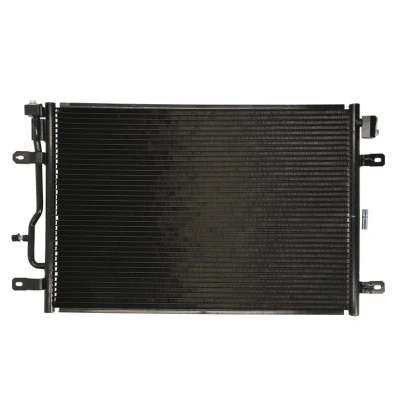 Kuva THERMOTEC KTT110250 Ilmastoinnin Lauhdutin ilman vedenerotinta 605 X 401 16 mm Alumiini AUDI: A4 B6 Avant, A6 C5 B7 Avant