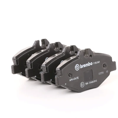 Kuva BREMBO P 50 049 Jarrupalat Sis. kulumisenilmaisimen Jarrusatulan ruuveilla Tarvikkeilla MERCEDES BENZ: E sarja Sedan, T modell