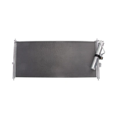 Kuva THERMOTEC KTT110455 Ilmastoinnin Lauhdutin Vedenerottimella 680 305 16 NISSAN: Primera Hatchback, Almera II 2 Limousine