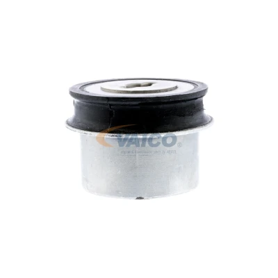 Kuva VAICO V40 0320 1 Tukivarren Hela Original Quality Taka akseli, Edessä Kumimetallilaakeri Poikittaistukivarrelle SAAB: 9 5 Farmari, Sedan
