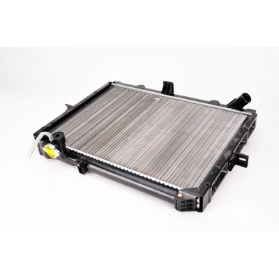 Kuva THERMOTEC D70309TT Jäähdytin Kupari, Muovi ajoneuvoille ilmastointilaitteella tai ilman 544 380 34 Käsivaihteisto Jäähdytysrivat mekaan. kiinnitetyt
