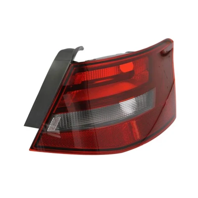 Kuva MAGNETI MARELLI 714081040801 Takavalot Oikea Uloin osa W21W Lampun kannalla AUDI: A3 Hatchback