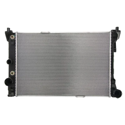 Kuva THERMOTEC D7M018TT Jäähdytin Alumiini 640 448 26 Automaattivaihteisto Jäähdytysrivat juotetut MERCEDES BENZ: E sarja Sedan, GLK, C T modell