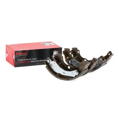 Kuva BREMBO S 68 525 Jarrukengät 203 38 Seisontajarrukahvalla RENAULT: Clio 4, DACIA: Duster SUV, NISSAN: Note II Hatchback