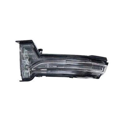Kuva Vilkkuvalo, Eteen, oikea Magneti marelli 182201549600 ford focus iv, sedan turnier iv OE 1538489, 2220576, JX7B13B382AB