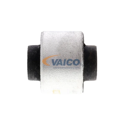 Kuva Tukivarren hela, etuakseli molemminpuoleinen AUDI OE 8W0 407 509 E part, 510 B part