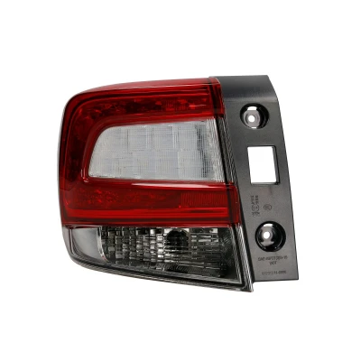 Kuva TYC 11 6990 16 9 Takavalot Vasen Uloin osa LED Lampun kannalla