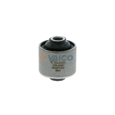 Kuva VAICO V24 0595 Tukivarren Hela Etuakseli Poikittaistukivarrelle FIAT: Uno Hatchback