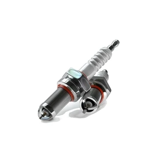 Kuva MAGNETI MARELLI 062609000028 Sytytystulppa M14 x 1.25 SW: 16 BMW: 3 Sedan, 5 Coupe, PORSCHE: Cayenne, Boxster, 911 AUDI: A6 C5 Avant