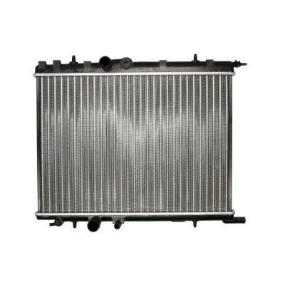 Kuva THERMOTEC D7P008TT Jäähdytin 544 380 23 Käsivaihteisto Jäähdytysrivat mekaan. kiinnitetyt PEUGEOT: 307 Hatchback, 206 SW