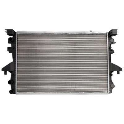 Kuva THERMOTEC D7W062TT Jäähdytin 470 712 34 Käsivaihteisto Jäähdytysrivat mekaan. kiinnitetyt VOLKSWAGEN: Multivan 5 (7HM, Transporter