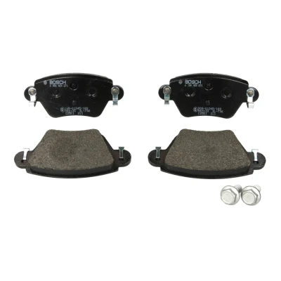 Kuva BOSCH 0 986 424 671 Jarrupalat Low Metallic Ruuveilla Tarvikkeilla RENAULT: Kangoo I, I Express