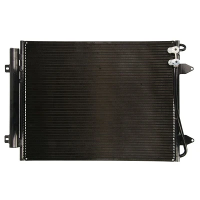 Kuva THERMOTEC KTT110068 Ilmastoinnin Lauhdutin Vedenerottimella 615 VOLKSWAGEN: Passat B6 Variant