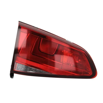 Kuva TYC 17 0480 01 2 Takavalot Vasen Sisä osa Kromi Ilman lampun kantaa VOLKSWAGEN: Golf 7