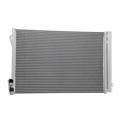 Kuva VALEO 812720 Ilmastoinnin Lauhdutin Vedenerottimella Alumiini 398 BMW: 3 Sedan, Touring, Coupe