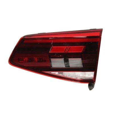 Kuva Takavalo, Oikea VW PASSAT ALLTRACK B8 Variant, Variant OE 3G9945094F, 3G9945094H