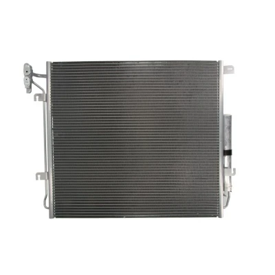 Kuva THERMOTEC KTT110657 Ilmastoinnin Lauhdutin Vedenerottimella 635 x 571 16 mm LAND ROVER: Discovery 3
