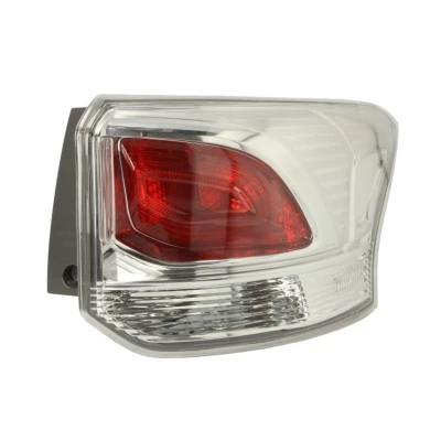 Kuva TYC 11 6631 15 9 Takavalot Oikea Punainen Lampun kannalla MITSUBISHI: OUTLANDER 3