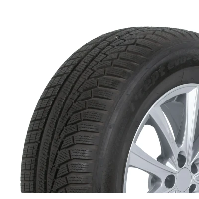 Kuva Hankook Winter i cept evo2 SUV (W320A) 235/75 R15 109T henkilöauto Talvirenkaat Renkaat FORD: Ranger Mk2, HYUNDAI: Terracan 1022430