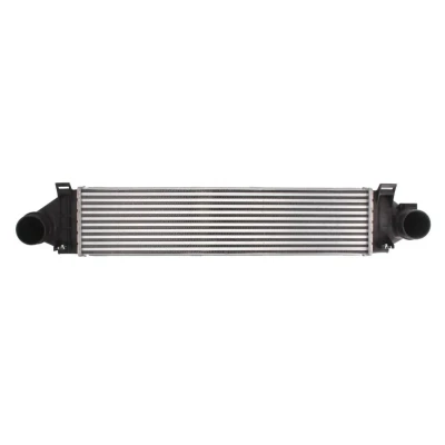 Kuva THERMOTEC DAG006TT Välijäähdytin 657 151 64 LAND ROVER: Freelander 2 SUV, VOLVO: V40 Hatchback, V70 3, FORD: MONDEO 4 Turnier, FOCUS 3 Turnier