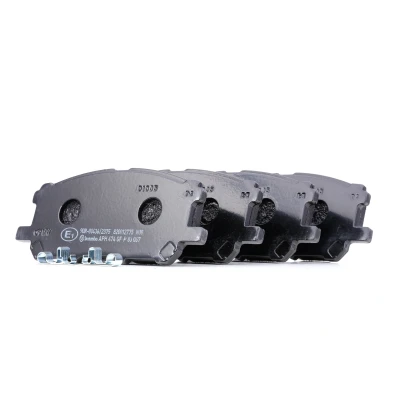 Kuva BREMBO P 83 067 Jarrupalat akustisella kulumavaroittimella Ilman tarvikkeita LEXUS: RX II