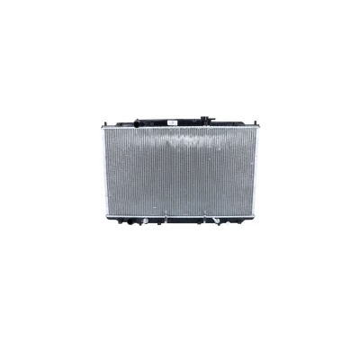 Kuva NRF 56051 Jäähdytin Alumiini 760 450 27 asennusosilla Jäähdytysrivat juotetut