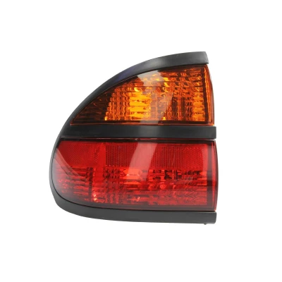 Kuva TYC 11 0228 01 2 Takavalot Vasen Ilman lampun kantaa RENAULT: LAGUNA 1