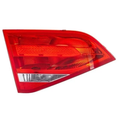 Kuva HELLA 2TZ 009 687 091 Takavalot Vasen Sisä osa P21W, W16W 12 Lasinkirkas, Punainen polttimoilla Lampun kannalla AUDI: A4 B8 Sedan