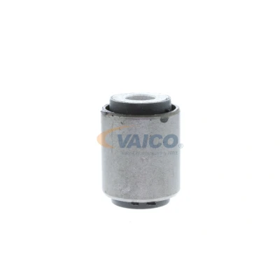 Kuva VAICO V30 1152 1 Tukivarren Hela Original Quality Etuakseli Kumimetallilaakeri MERCEDES BENZ: E sarja T modell, C Sedan, modell