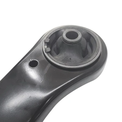 Kuva CTR CQ0161R Alatukivarsi Laakerin holkilla Alapallo /pallonivelellä Etuakseli, Oikea, ala