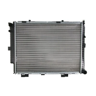 Kuva THERMOTEC D7M024TT Jäähdytin ajoneuvoille ilmastointilaitteella tai ilman 640 489 40 Jäähdytysrivat mekaan. kiinnitetyt MERCEDES BENZ: E sarja Sedan