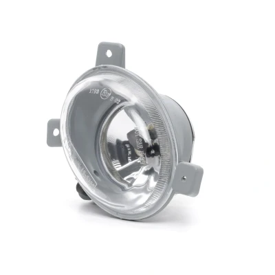 Kuva TYC 19 5735 05 9 Sumuvalot Oikea Lampun kannalla VOLVO: S60 I