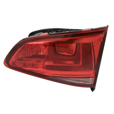 Kuva ABAKUS 441 1339R LD UE Takavalot Oikea Sisä osa W21W, W16W Punainen Ilman lampun kantaa, polttimoa VOLKSWAGEN: Golf 7
