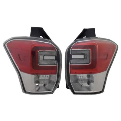 Kuva TYC 11 6954 16 9 Takavalot Vasen LED Lampun kannalla