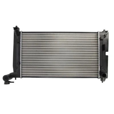 Kuva THERMOTEC D72023TT Jäähdytin Alumiini 600 353 16 Käsivaihteisto Jäähdytysrivat mekaan. kiinnitetyt TOYOTA: Corolla IX Hatchback