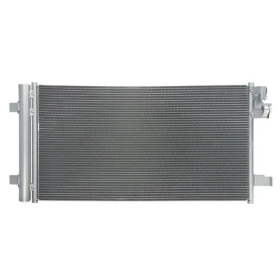 Kuva THERMOTEC KTT110778 Ilmastoinnin Lauhdutin Vedenerottimella 606mm